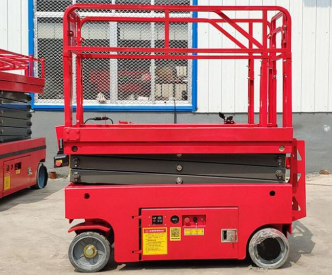 乌什移动式升降平台