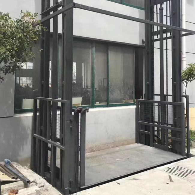 乌什5吨室外升降货梯